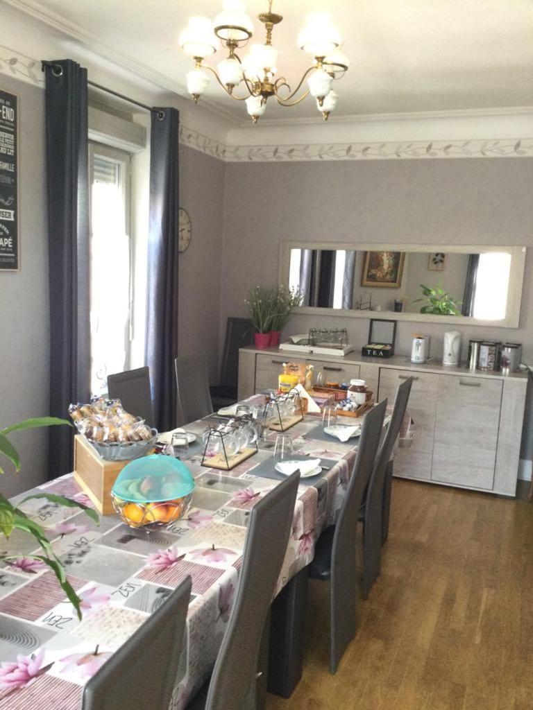 Couleur Framboise Daire Longwy Dış mekan fotoğraf
